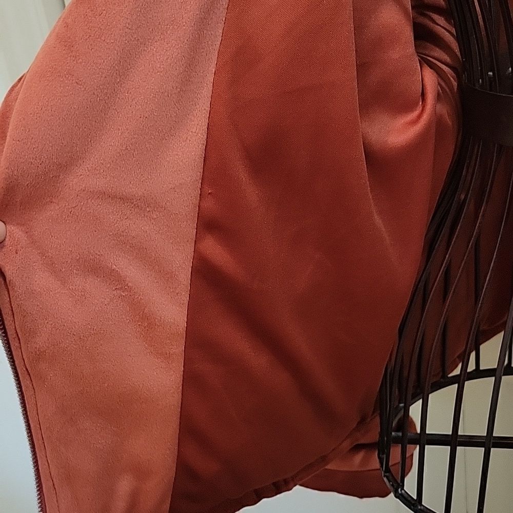 HYFVE Rust Velvet Puffy Moto Jacket Size Small - Picture 7 of 9